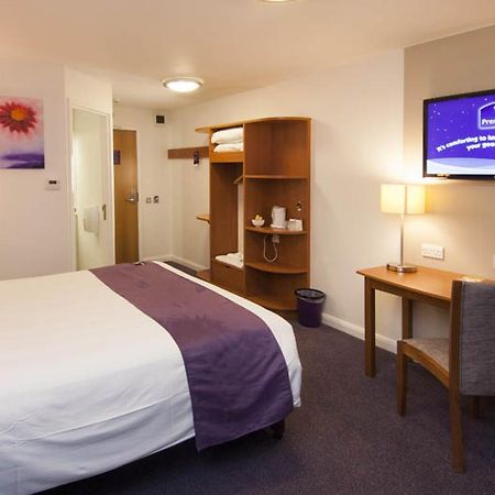 Premier Inn South Mimms/Potters Bar Zewnętrze zdjęcie