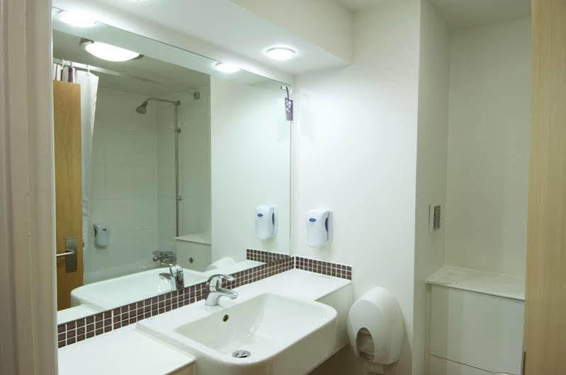 Premier Inn South Mimms/Potters Bar Zewnętrze zdjęcie