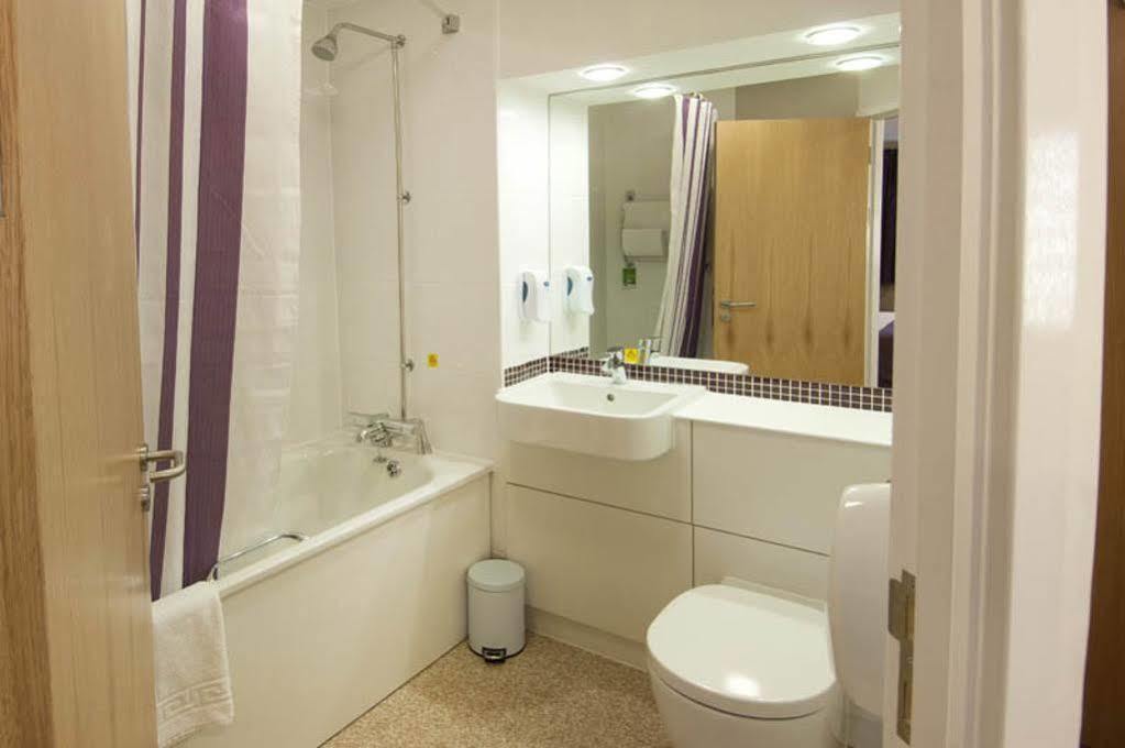 Premier Inn South Mimms/Potters Bar Zewnętrze zdjęcie
