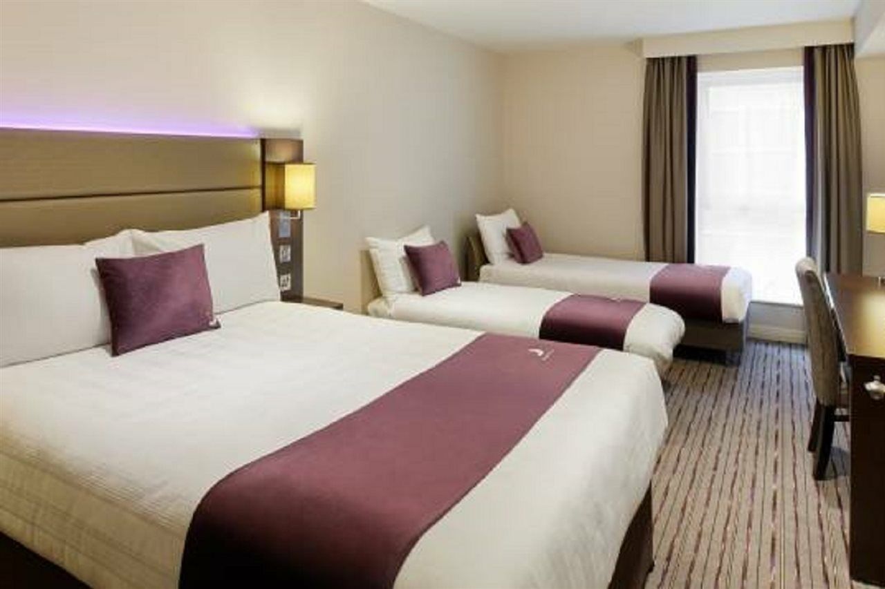 Premier Inn South Mimms/Potters Bar Zewnętrze zdjęcie