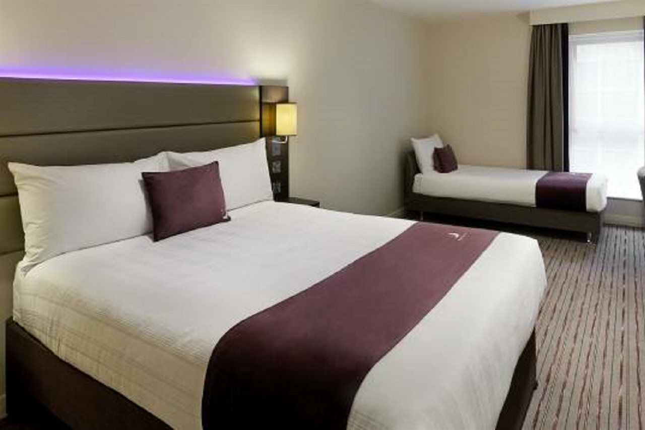 Premier Inn South Mimms/Potters Bar Zewnętrze zdjęcie